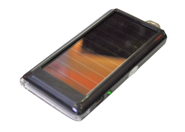 Портативное зарядное устройство на солнечных батареях - фото 1 - id-p13001