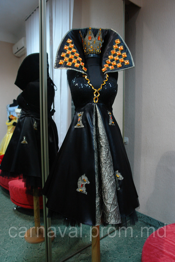 Карнавальный костюм Шахматная королева - фото 1 - id-p2523747