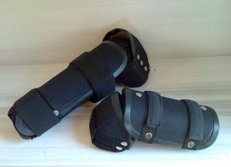 Защитные щитки для рук и ног - фото 1 - id-p2524480