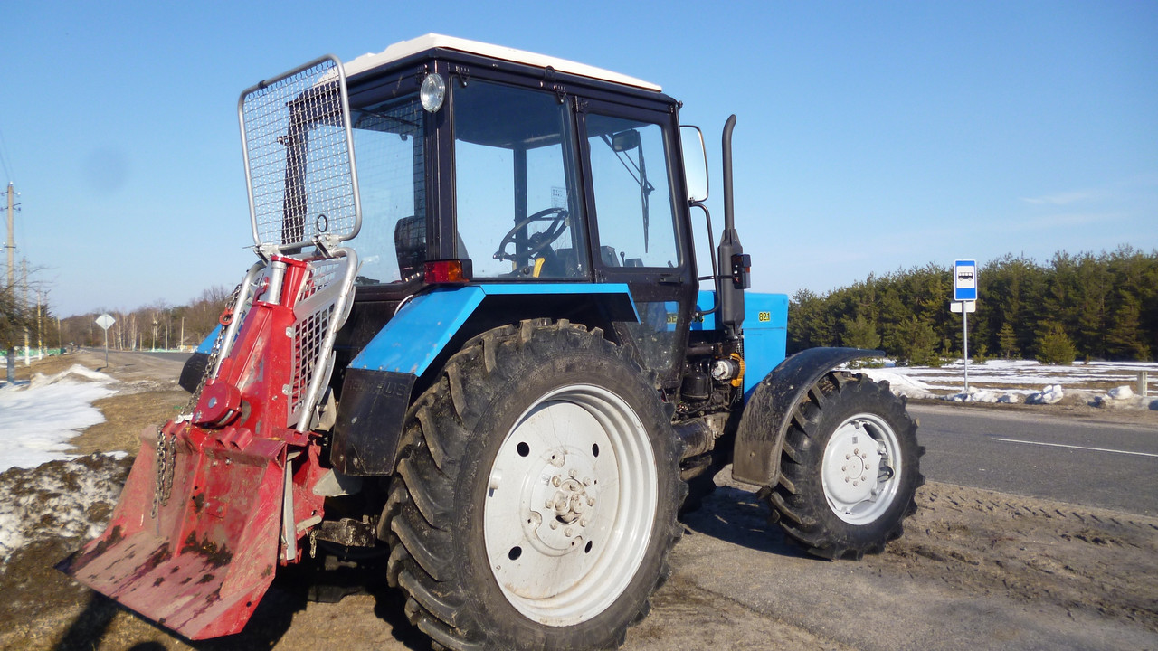 Трактор Беларус 82.1 с тяговой лебедкой для лесного хозяйства - фото 1 - id-p2558991
