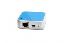 TP-Link TL-WR702N, Nano Wireless Router, up to 150Mbps, 1xMicroUSB, compatible w/2.4Ghz devices - фото 1 - id-p3555394