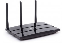 TP-Link AC1750, DualBand Wireless Gigabit Router 4-port 10/100/1000Mbit, 2.4GHz up to 450Mbps/5GHz up to 1300Mbps, Atheros, 2xUSB, 3xDetachable Antena - фото 1 - id-p3555415