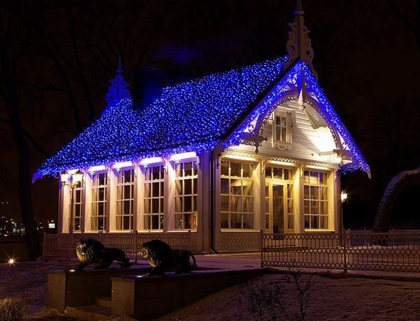Iluminarea festivă a clădirilor cu ghirlande de crăciun (LED) - фото 1 - id-p3556944