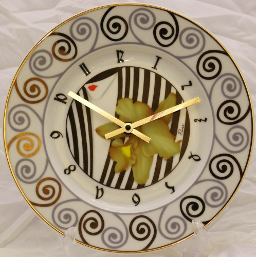 Фарфоровые часы "Moderní Lady" серебряная нить - фото 1 - id-p3629815