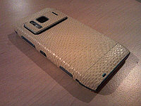 Декоративная защитная пленка для телефона Nokia N8 рептилия бежевая