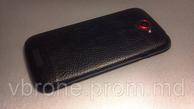 Декоративная защитная пленка для HTC One S кожа черная - фото 1 - id-p3866562