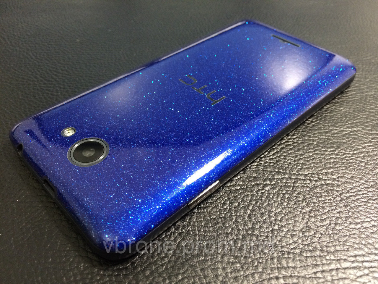 Декоративная защитная пленка для HTC Desire 516 синий кобальт - фото 1 - id-p3868593