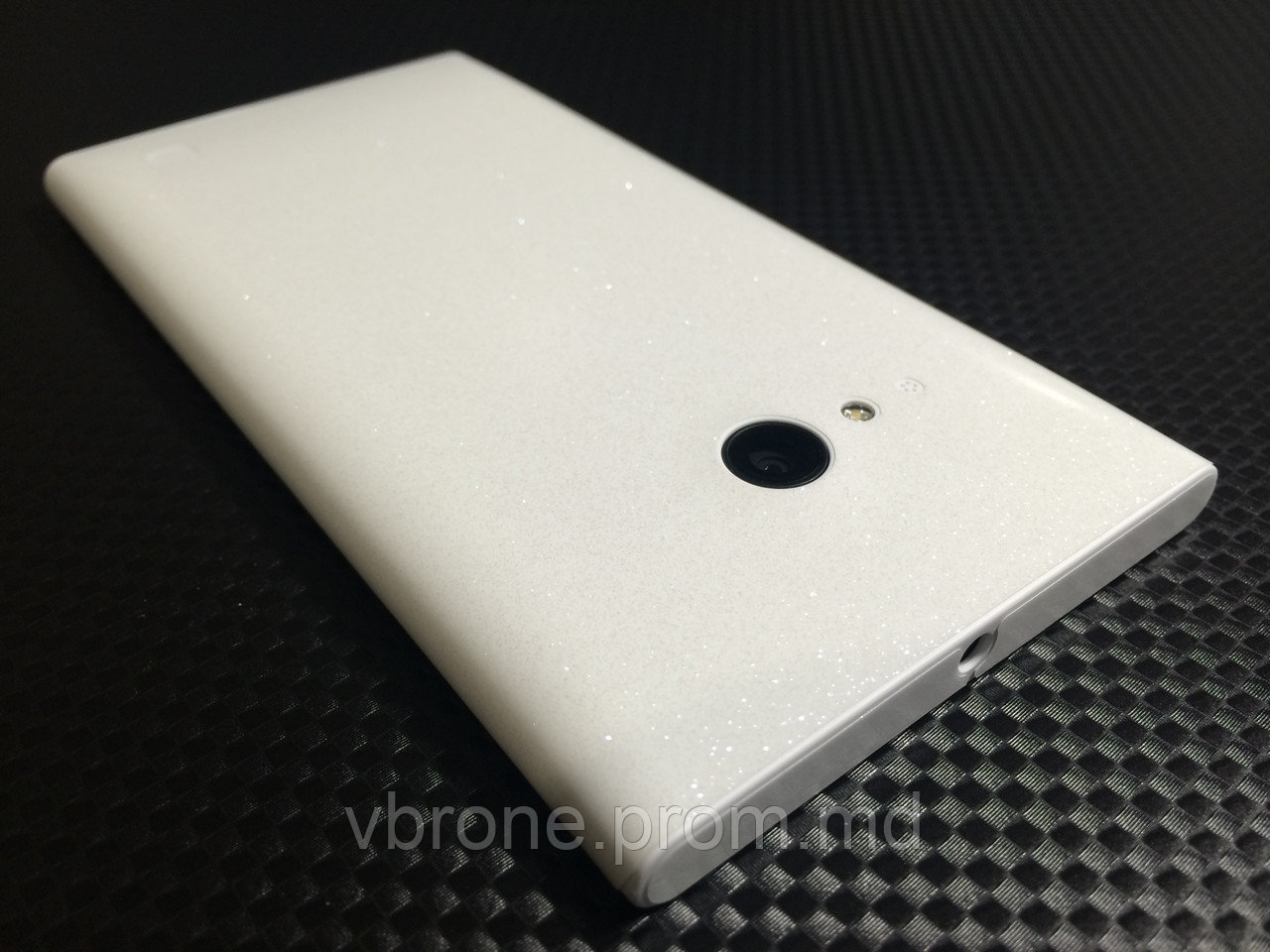 Декоративная защитная пленка для Nokia Lumia 730 белый блеск - фото 1 - id-p3868668