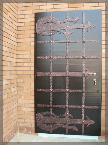 Двери металлические с элементами ковки - фото 1 - id-p486045