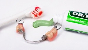Средства для ухода за зубными протезами - фото 1 - id-p505893