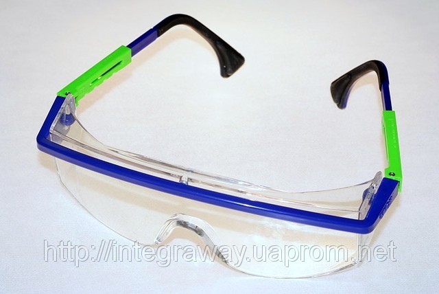Химические защитные очки оптом из Китая - фото 1 - id-p576522