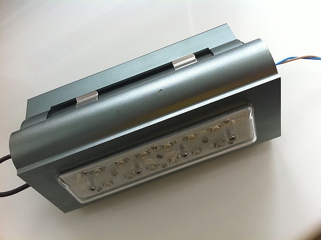 Светодиодная лампа наружного и внутреннего освещения SL-1 - фото 1 - id-p4492