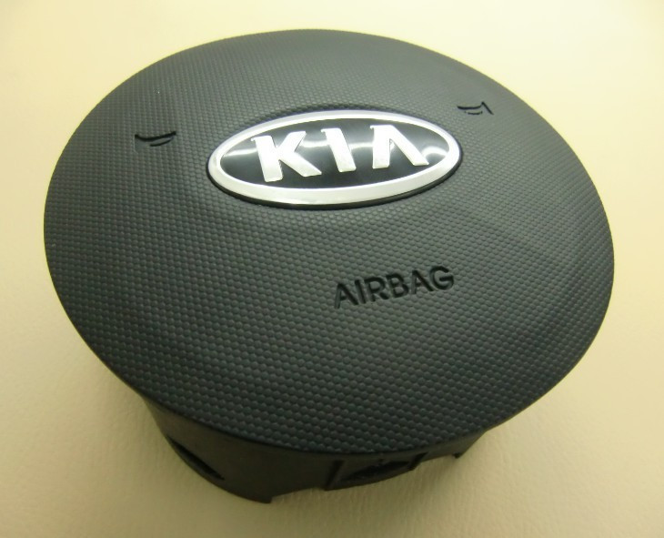 Накладка, заглушка Airbag SRS на KIA SOUL - фото 1 - id-p4183834