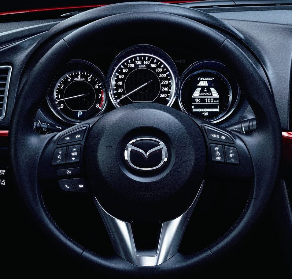 Накладка (заглушка, крышка) в руль на подушку безопасности автомобиля Mazda - фото 1 - id-p4183843