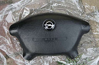 Накладка в руль на подушку безопасности автомобиля Opel Vectra