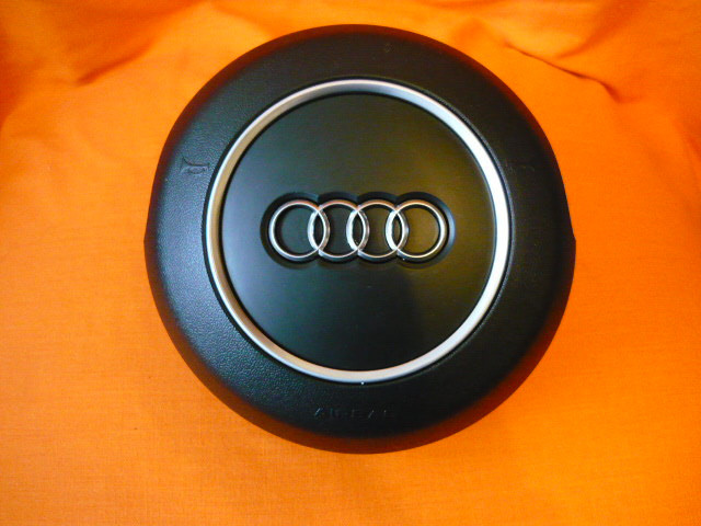 Накладка заглушка на подушку безопасности имитация Airbag крышка в руль на Audi TT - фото 1 - id-p4184180