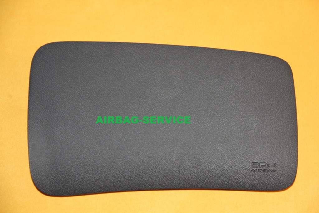 Крышка заглушка накладка обманка муляж подушки безопасности пассажира KIA Sportage II - фото 1 - id-p4184246