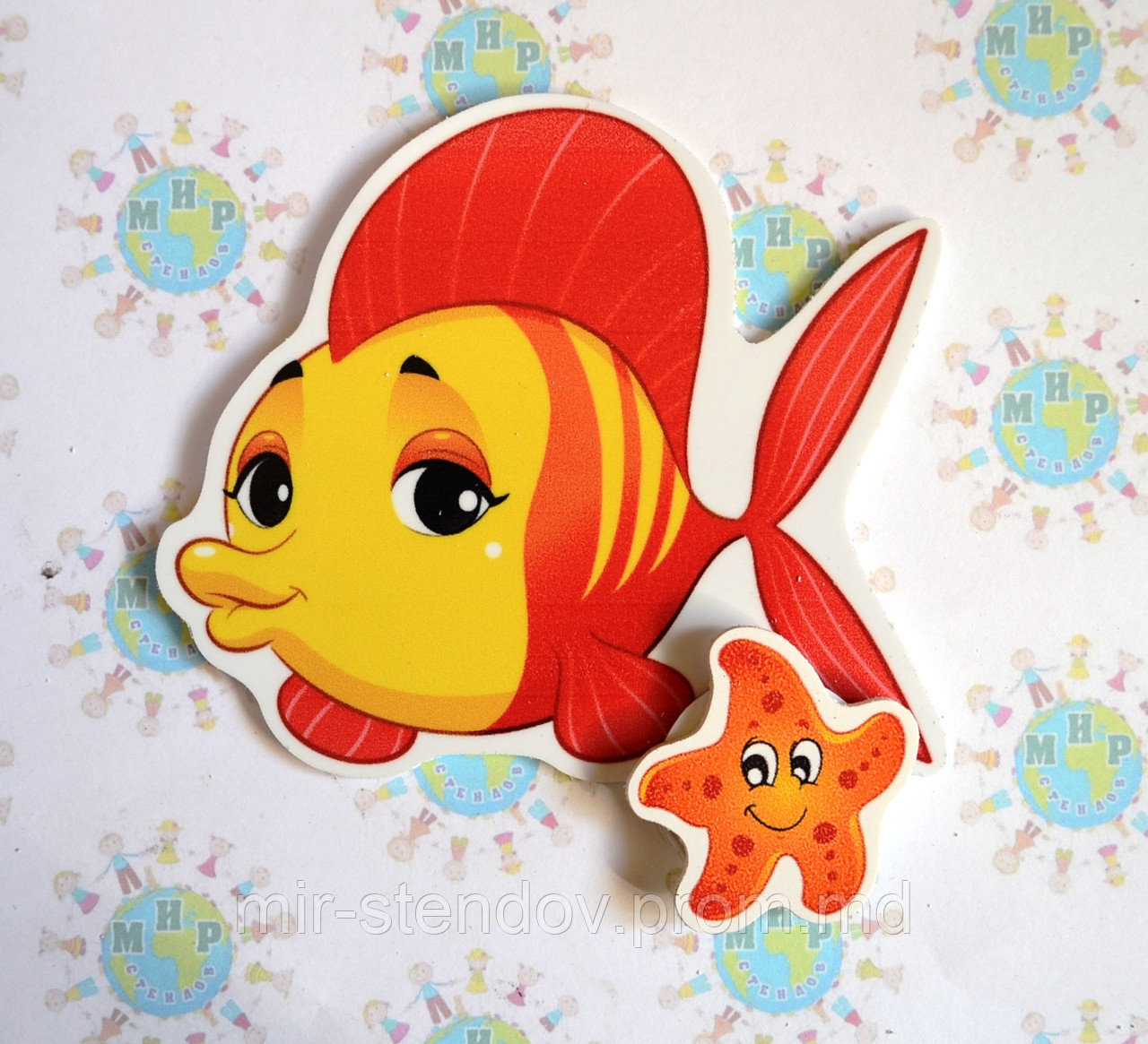 Магнитный стенд для крепления рисунка Рыбка, фото 1