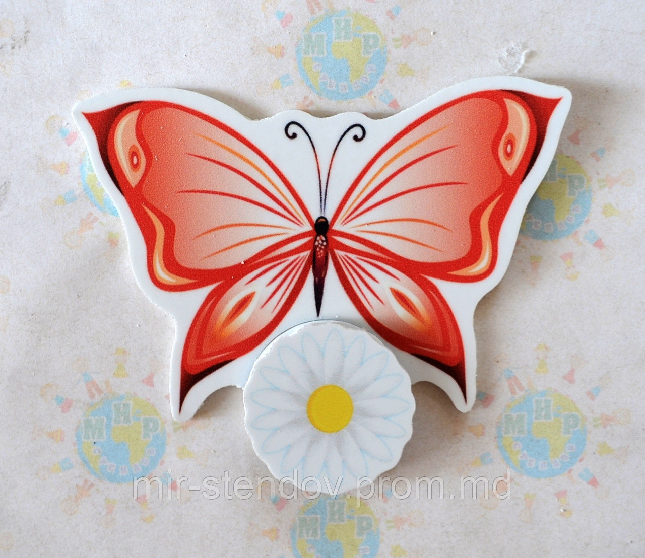 Магнитный стенд для крепления рисунка Бабочка, фото 1