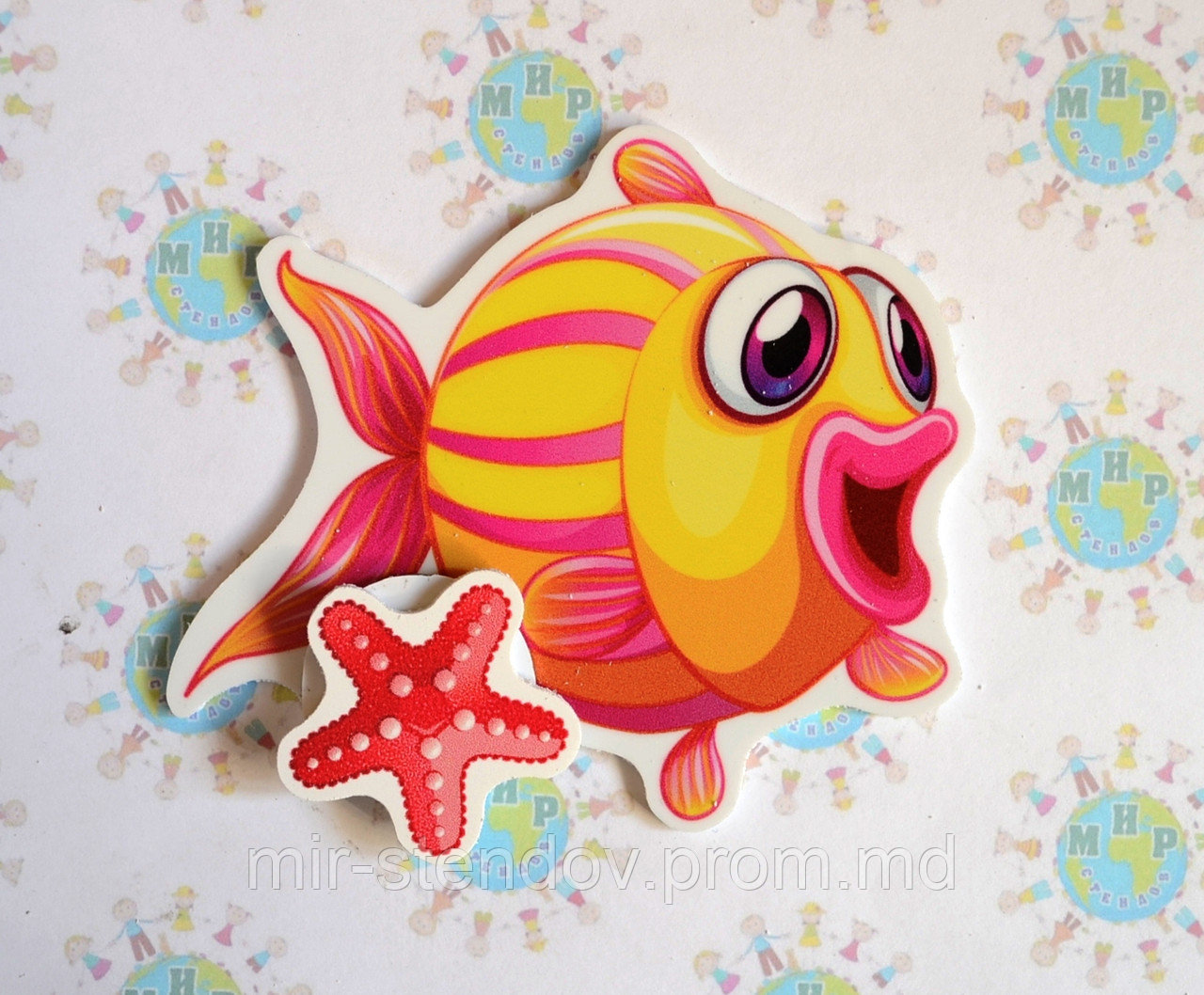 Магнитный стенд для крепления рисунка Рыбка 2, фото 1