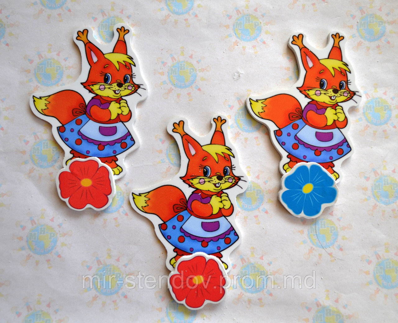 Магнитный стенд для крепления рисунка Белочки, фото 1