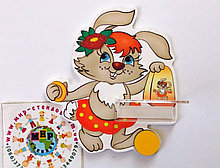 Стенд для рисунка и поделки Зайчонок