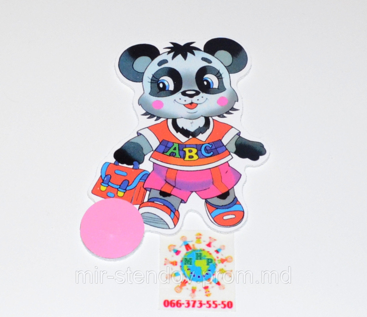 Магнитный стенд для крепления рисунка Панда школьник, фото 1