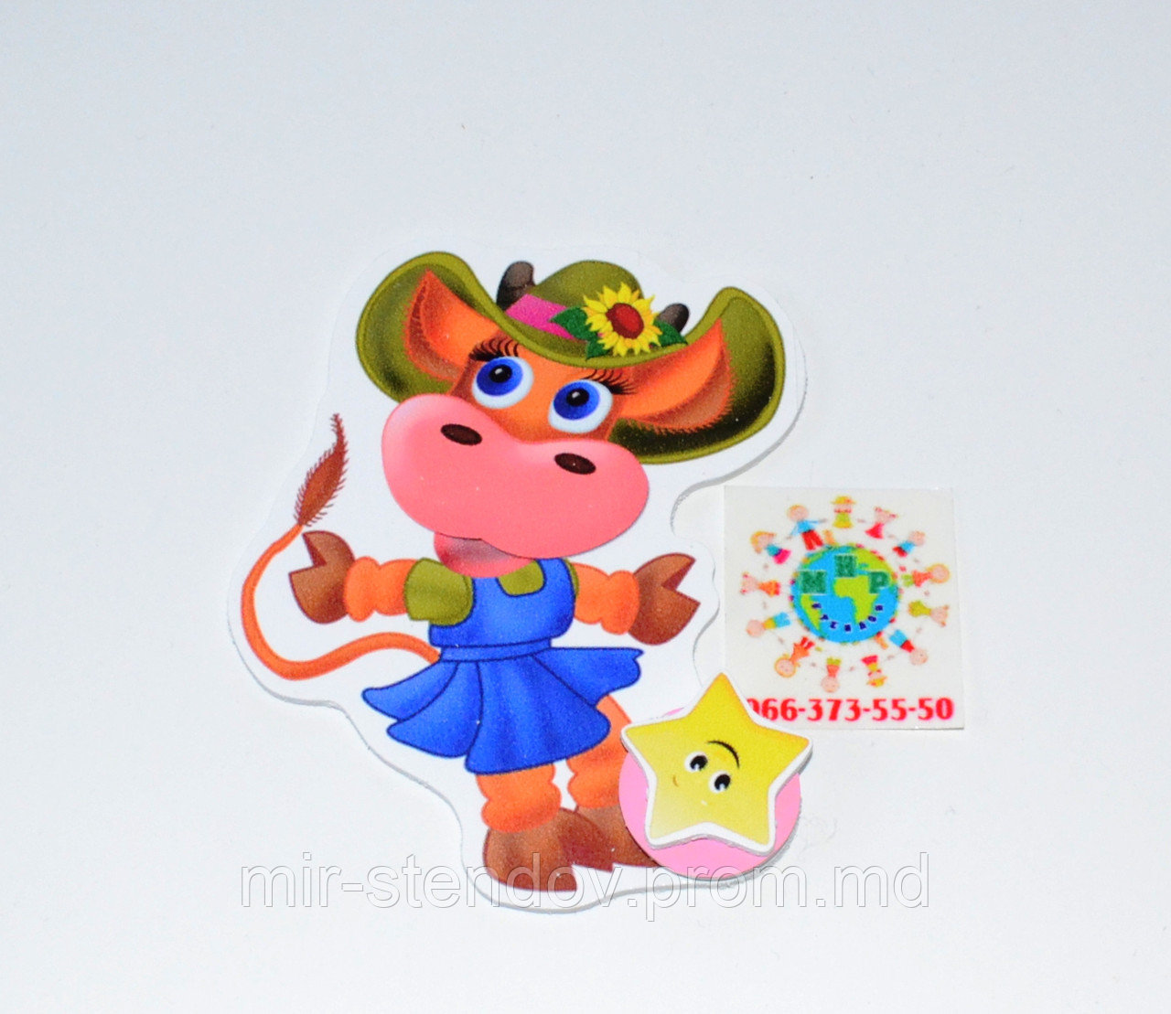 Магнитный стенд для крепления рисунка Весёлая коровка, фото 1