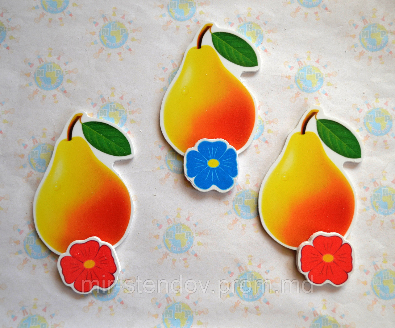 Стенд для крепления рисунка магнитом Груша, фото 1