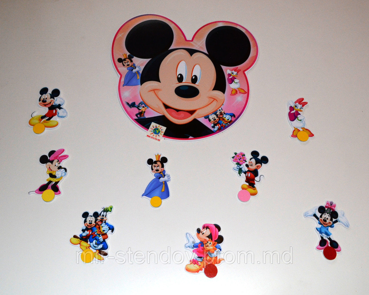 Стенд для выставки рисунков Микки маус, фото 1