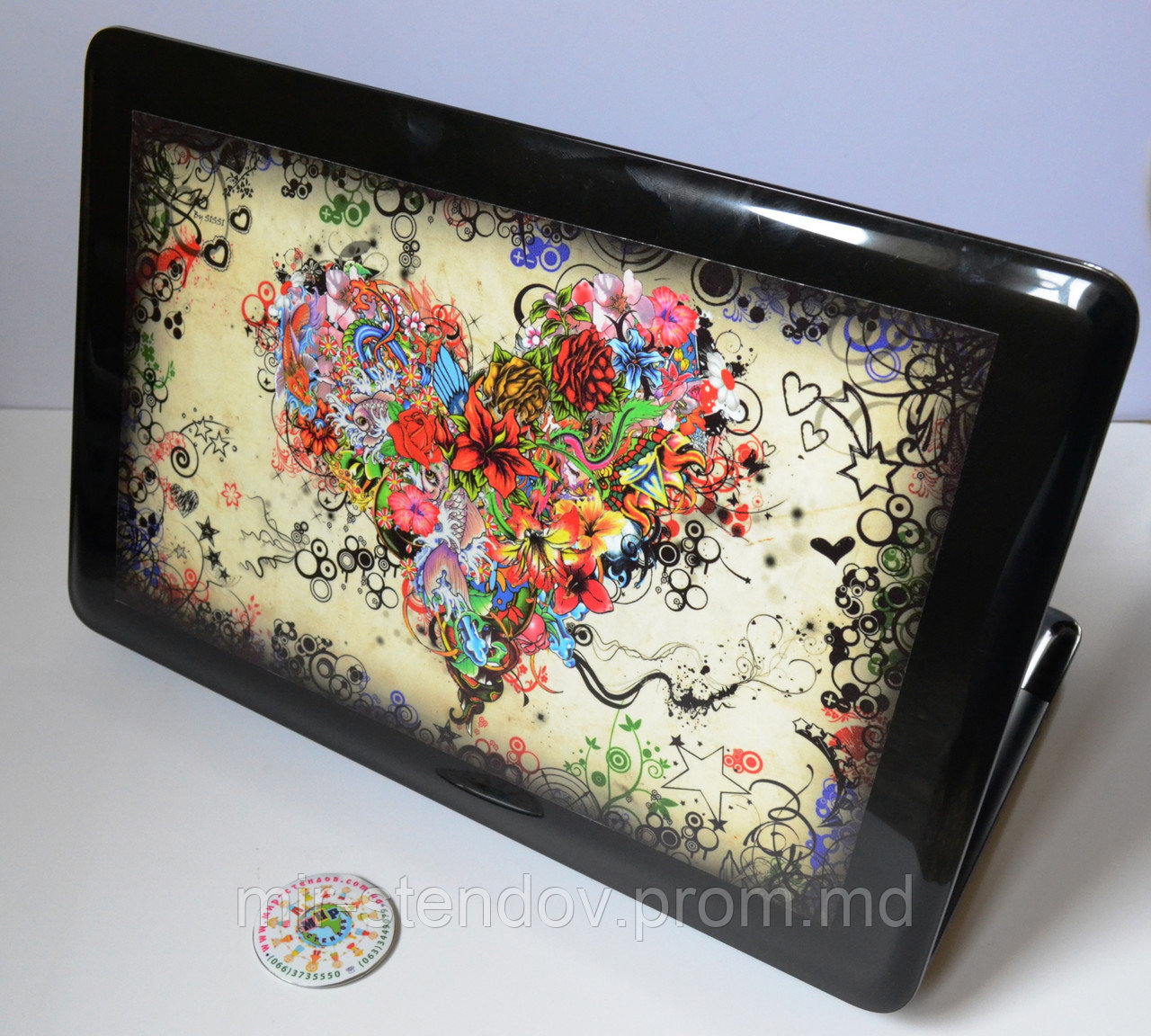 Наклейка на ноутбук. Сердце, фото 1