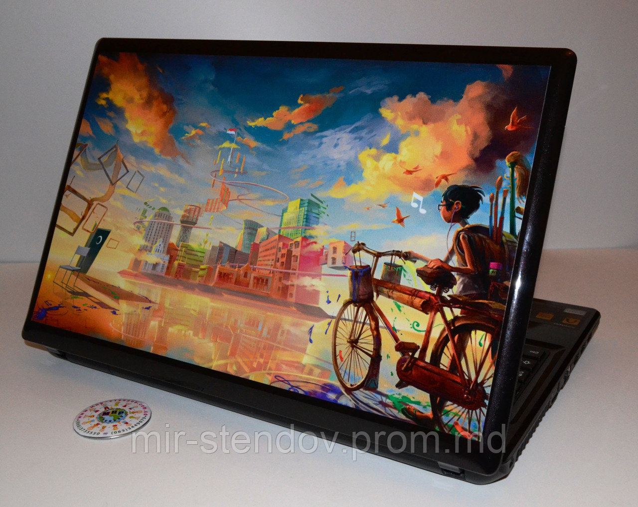 Наклейка на ноутбук. Художник, фото 1