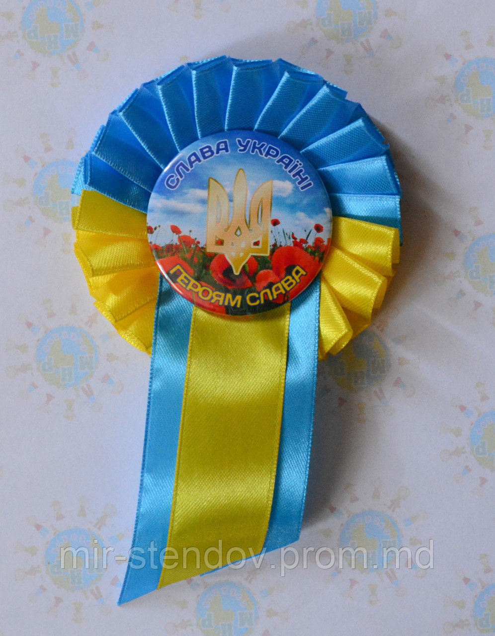 Значок Слава Україні з розеткой - фото 1 - id-p4432679