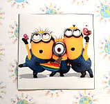 Наклейка на выключатель Миньоны, фото 2