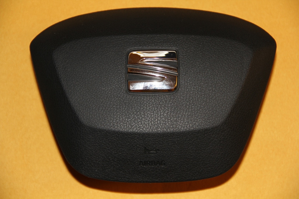 Крышка накладка заглушка имитация AIRBAG обманка муляж подушки безопасности SEAT 2013+ - фото 1 - id-p4443395