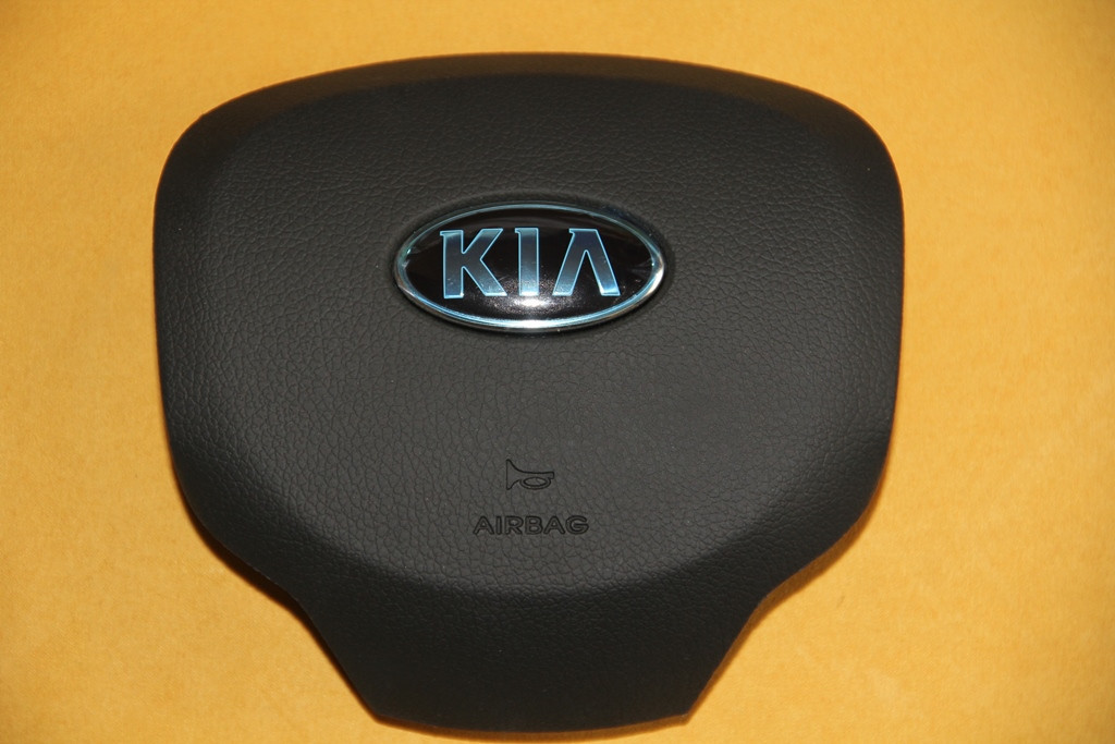 Крышка заглушка накладка обманка муляж подушки безопасности водителя KIA Optima - фото 1 - id-p4183833