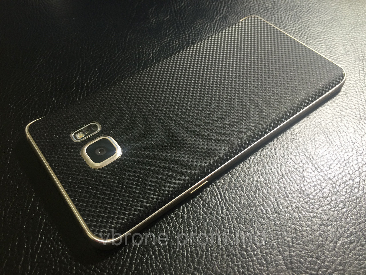 Декоративная защитная пленка для Samsung Galaxy Note 5 микро карбон черный - фото 1 - id-p4467521