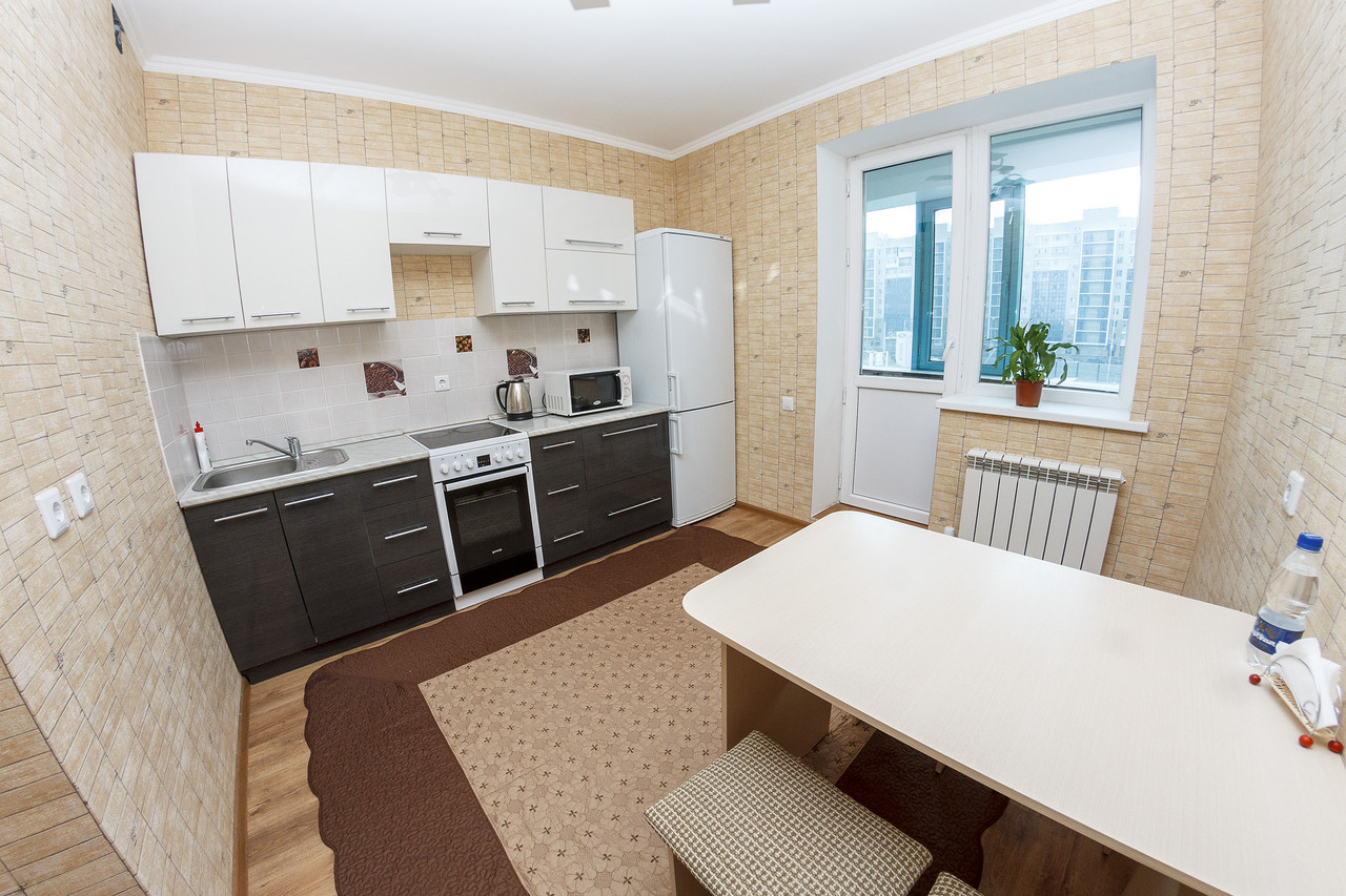 Сдача 2 комнатной упакованной квартиры посуточно в г. Астана - фото 1 - id-p4669883