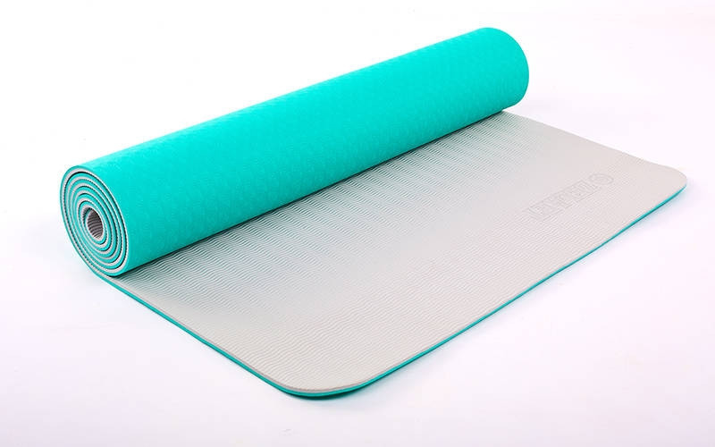 Коврик для йоги и фитнеса Yoga mat 2-х слойный TPE+TC 6mm FI-5172-3 ( 1.73*0.61*6mm) мятно-голубой - фото 1 - id-p4706628